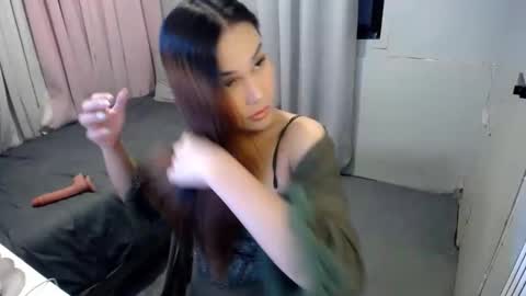 KUROME online show from December 1, 2025, 3:00 am