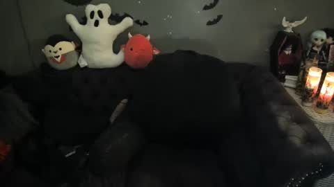 Sugary online show from November 6, 2025, 9:05 pm