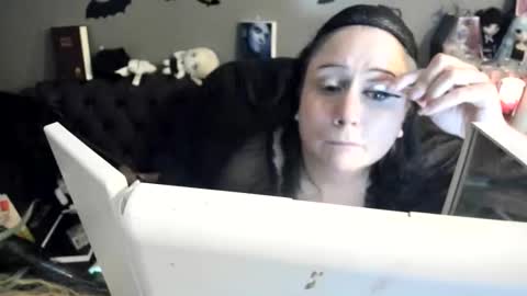 Sugary online show from April 4, 2026, 2:36 pm