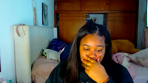 Cami   Back in 2 hours online show from January 8, 2026, 4:15 am