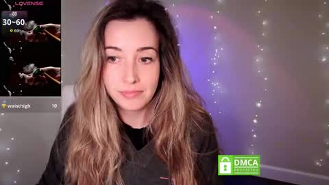 Mia online show from November 16, 2025, 1:55 am