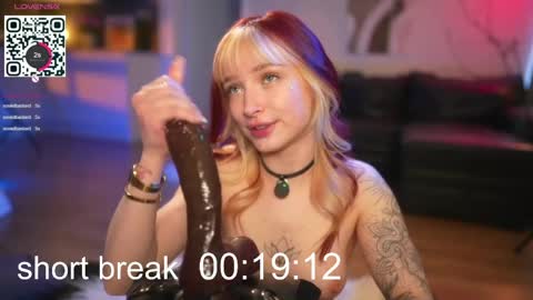Snapshot of suk_ki chatting on May 3, 2026, 3:12 am Lika ginger Jessy blond online show from May 3, 2026, 3:12 am