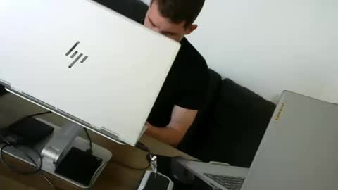 The Sultan online show from September 11, 2025, 5:35 pm