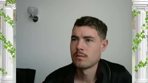 The Sultan online show from November 7, 2025, 4:29 pm