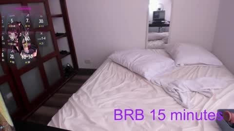 Nicolle  online show from April 18, 2026, 7:07 pm