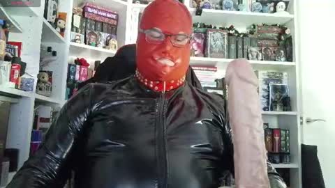 Snapshot of sumisolatex chatting on July 12, 2026, 7:54 am Sumisolatex online show from July 12, 2026, 7:54 am