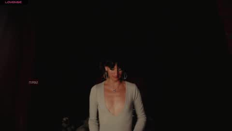 Snapshot of summer__xo chatting on January 16, 2025, 2:09 am Summer online show from January 16, 2025, 2:09 am