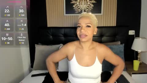 Snapshot of summer_night_ chatting on January 21, 2025, 11:35 am Summer online show from January 21, 2025, 11:35 am