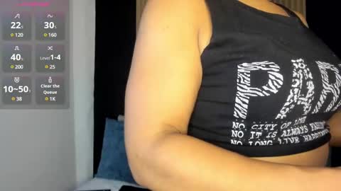 Snapshot of summer_night_ chatting on February 4, 2025, 11:38 am Summer online show from February 4, 2025, 11:38 am