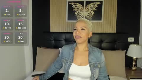 Snapshot of summer_night_ chatting on March 10, 2025, 10:59 am Summer online show from March 10, 2025, 10:59 am