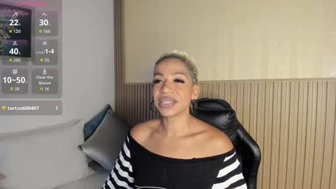 Snapshot of summer_night_ chatting on September 9, 2025, 11:54 am Summer online show from September 9, 2025, 11:54 am