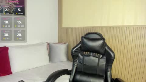 Snapshot of summer_night_ chatting on September 12, 2025, 11:21 am Summer online show from September 12, 2025, 11:21 am