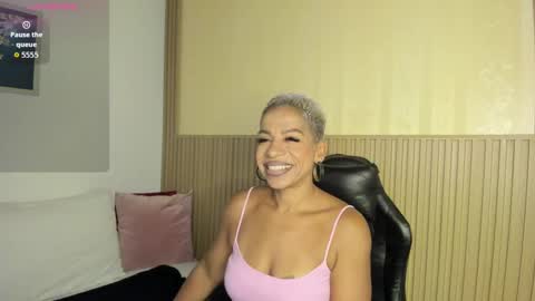 Snapshot of summer_night_ chatting on September 25, 2025, 11:36 am Summer online show from September 25, 2025, 11:36 am