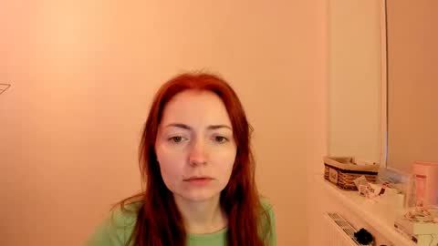 Summer Preston online show from January 19, 2025, 6:42 am