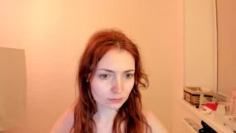 Summer Preston online show from February 8, 2025, 7:49 pm