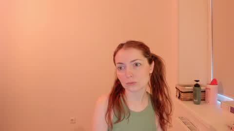 Summer Preston online show from April 21, 2026, 4:30 am