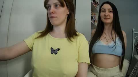 Snapshot of summerbluesky chatting on May 15, 2026, 2:35 pm summerbluesky online show from May 15, 2026, 2:35 pm