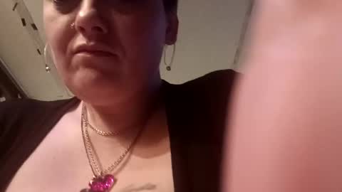 Snapshot of summerdivine69 chatting on February 22, 2025, 5:02 pm Summer Divine online show from February 22, 2025, 5:02 pm