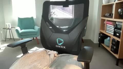 Summerfun online show from February 10, 2025, 7:26 am