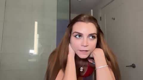 Snapshot of summergracexxx chatting on June 8, 2026, 4:35 am Summer online show from June 8, 2026, 4:35 am