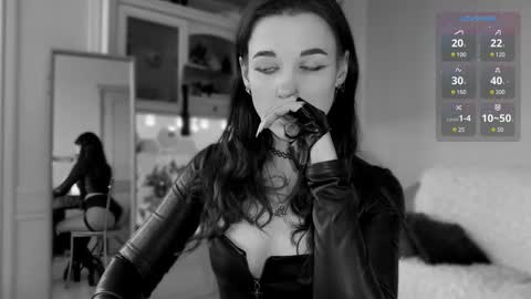 Miss Nelly online show from February 19, 2025, 2:01 pm