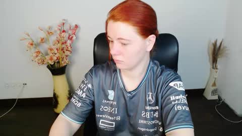 Alexi online show from November 30, 2025, 3:21 am