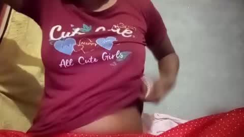 Snapshot of sunali_jain03 chatting on April 23, 2026, 2:02 am sunali_jain03 online show from April 23, 2026, 2:02 am