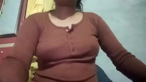Snapshot of sunali_jain03 chatting on May 25, 2026, 1:39 pm sunali_jain03 online show from May 25, 2026, 1:39 pm