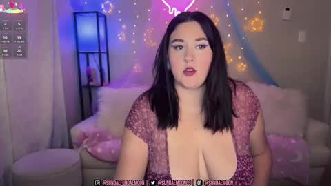 sundaemoon online show from September 10, 2025, 2:22 am