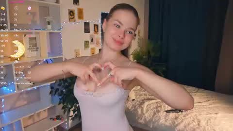 Snapshot of sunday_morn1ng chatting on June 18, 2026, 7:19 am Jenny online show from June 18, 2026, 7:19 am