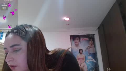 Jeraldine online show from November 21, 2025, 8:18 pm