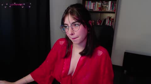  violetta  online show from February 21, 2026, 5:47 pm