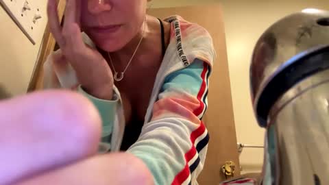 sunnbabe92485 online show from September 17, 2025, 12:40 pm