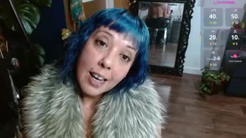 Snapshot of sunni_hottie chatting on May 8, 2026, 1:44 am Sunni Knight online show from May 8, 2026, 1:44 am