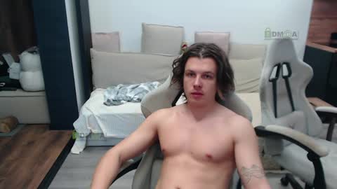 Alice and Sergey online show from May 23, 2026, 4:07 am