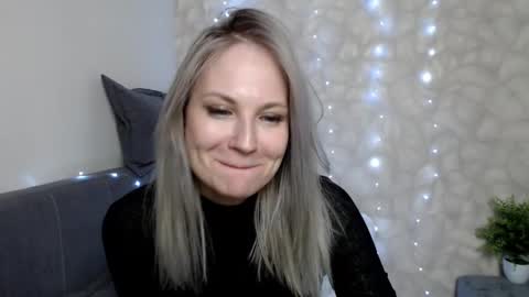 Naomi online show from December 13, 2024, 12:09 am