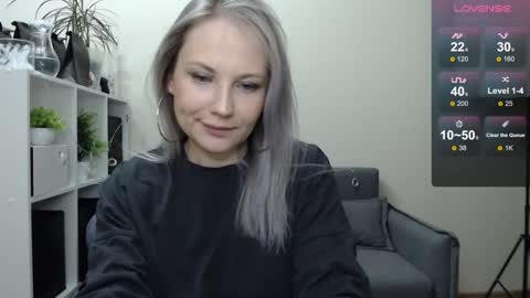 Naomi online show from December 22, 2024, 7:10 pm