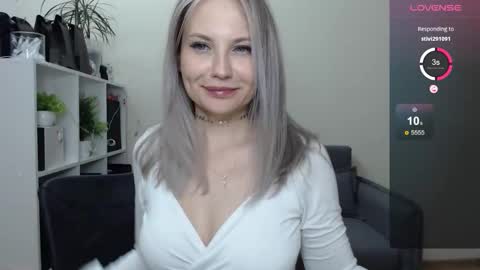 Naomi online show from December 28, 2024, 9:08 pm