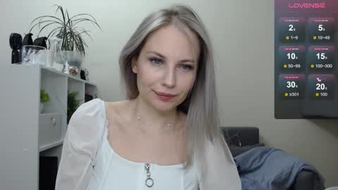 Naomi online show from January 8, 2025, 5:48 am