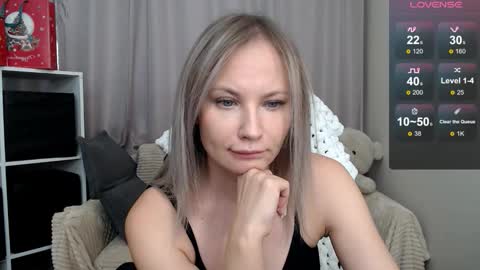 Naomi online show from January 12, 2026, 4:39 am