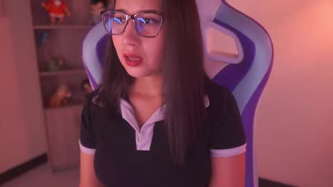 SUNNY online show from January 14, 2026, 1:33 am