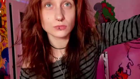 Snapshot of sunny_mouse chatting on April 23, 2026, 5:26 pm Sunny online show from April 23, 2026, 5:26 pm