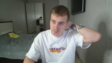 Rogher  Diana online show from October 13, 2025, 4:40 pm