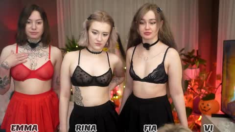 Fia  -  TG -  Mia -  Alice -  online show from October 25, 2025, 3:03 am