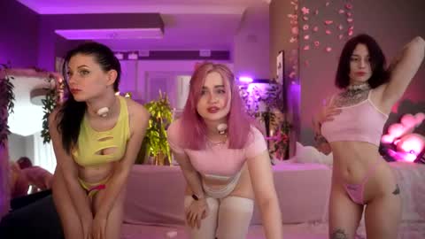 Snapshot of sunnyfia chatting on May 28, 2026, 3:04 am Fia - TG - Mia - Alice - online show from May 28, 2026, 3:04 am