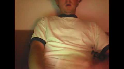 sunnygun0 online show from October 2, 2025, 3:52 pm