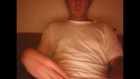 sunnygun0 online show from November 27, 2025, 9:28 pm