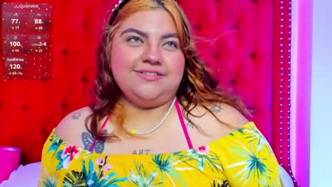 Snapshot of sunnyhoney_ chatting on June 26, 2026, 12:42 pm Sunny online show from June 26, 2026, 12:42 pm