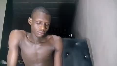 Sunnyblack2 online show from February 12, 2025, 10:37 pm