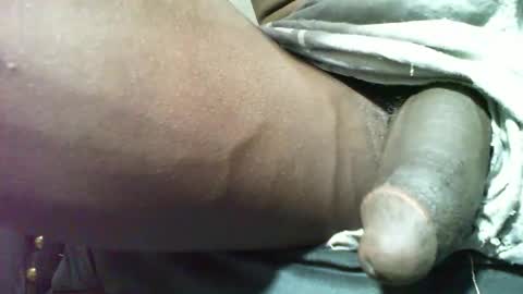 Sunnyblack2 online show from October 14, 2025, 9:37 pm